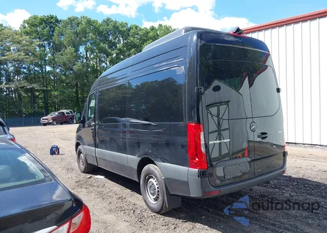 2025 Mercedes-Benz Sprinter 2500 Standard Roof 4-Cyl Diesel from USA, damaged, VIN W1Z4KFHY6SP810761